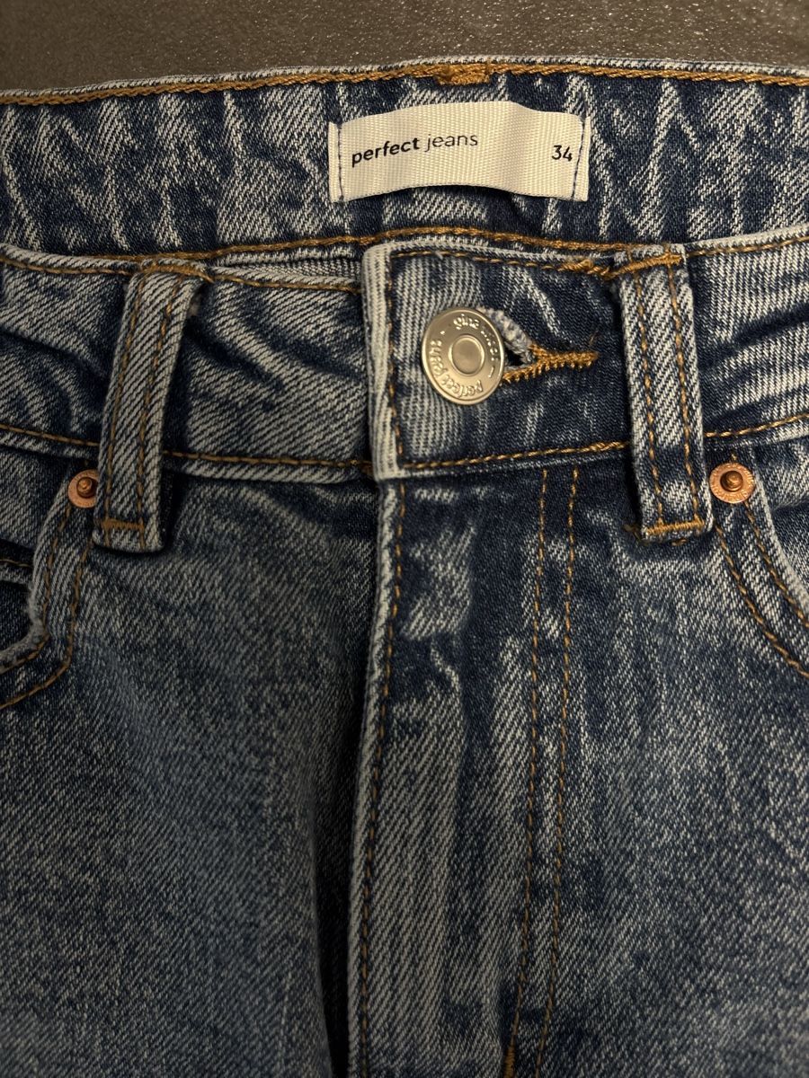 Jeans: Ginatricot Classic Boot Jeans 34 – Usato da Rümlang venduto da svent 3