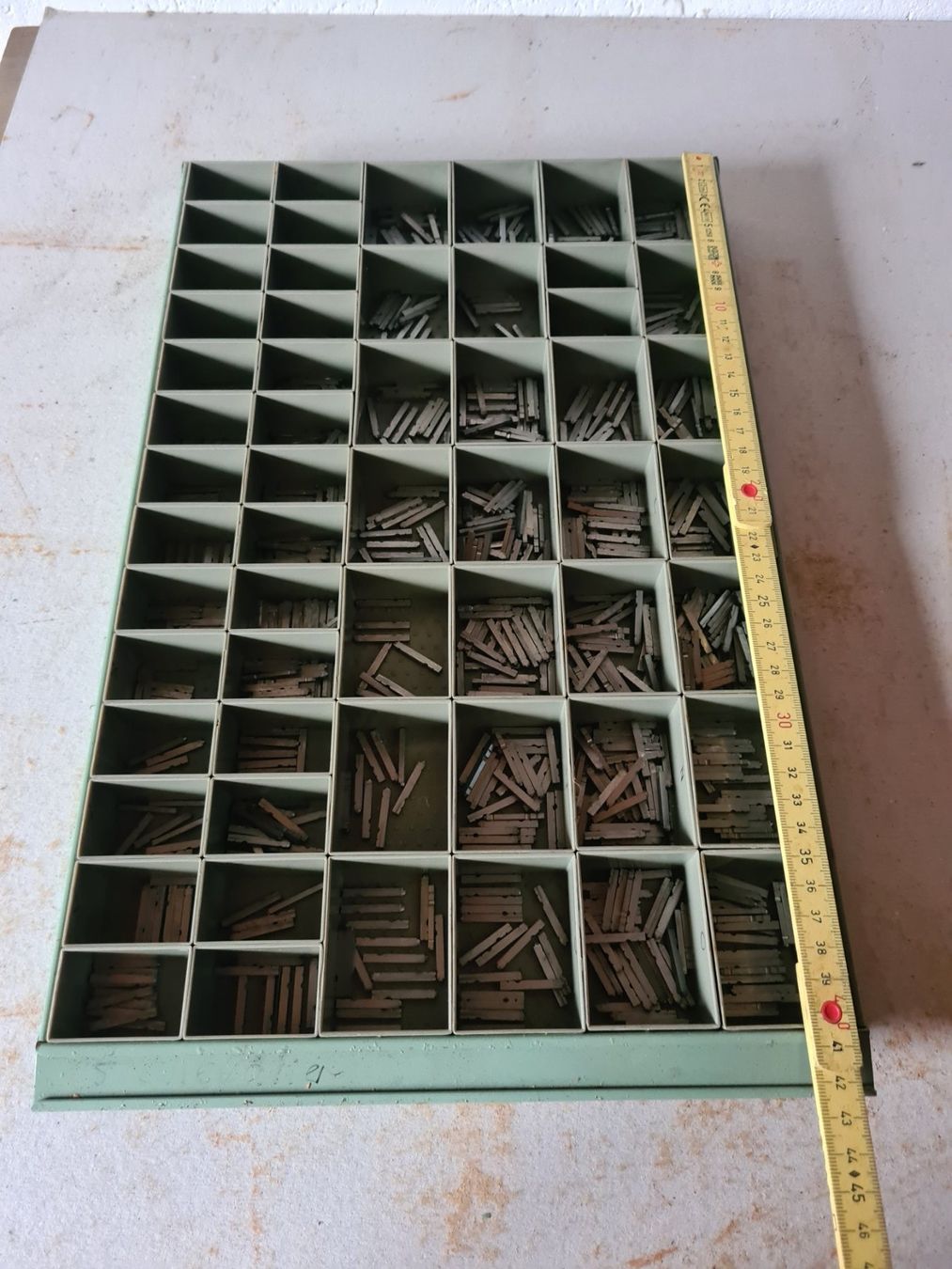 Tutti gli attrezzi: Bleisatz Buchstaben Letterpress Chevalier 5 – Usato da Escholzmatt venduto da FuyuIgloo