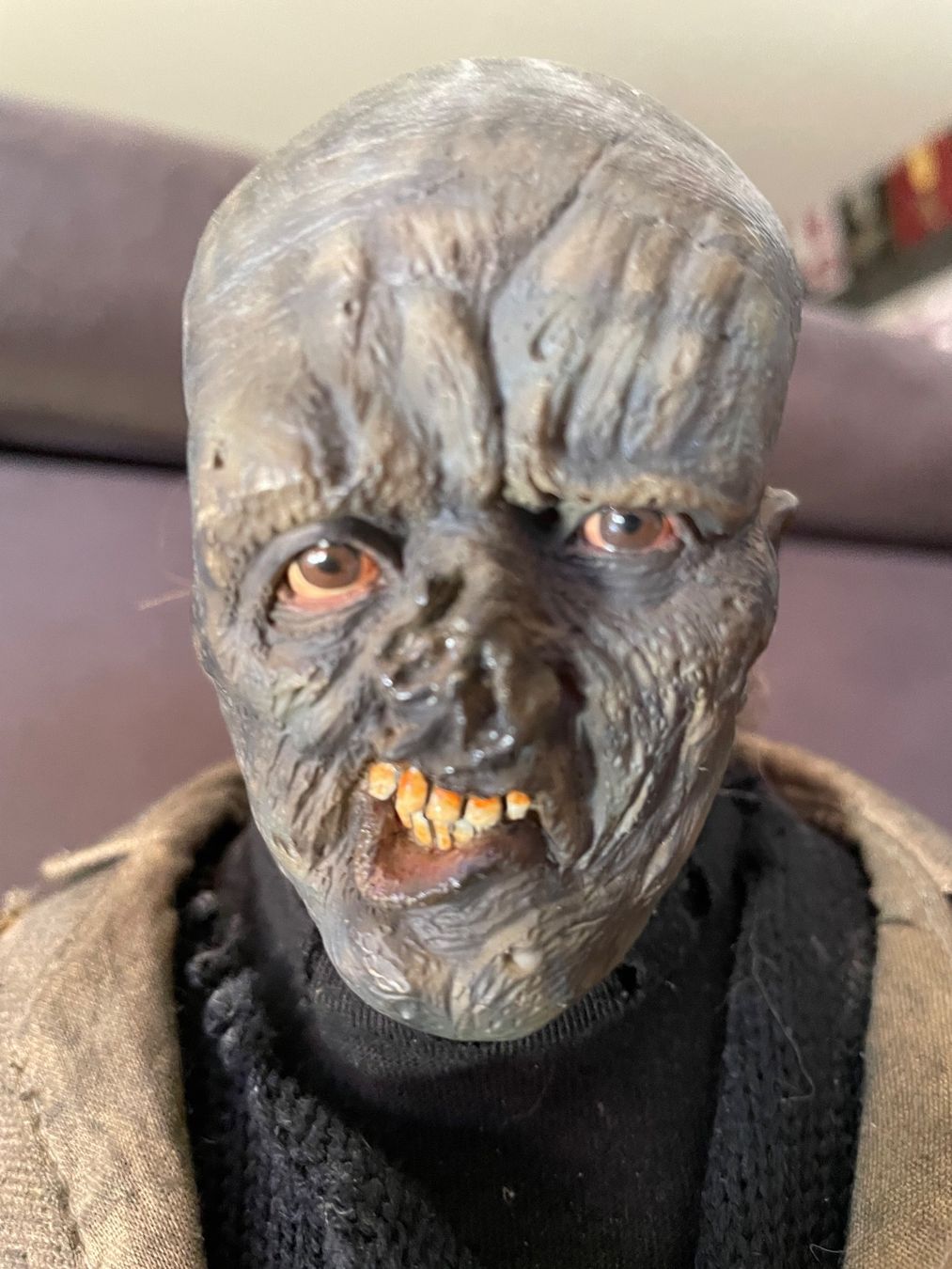 Statuette: JASON VOORHEES - SIDESHOW - 1/4 PREMIUM FORMAT STATUE – Usato da Egg b. Zürich venduto da underworld 3