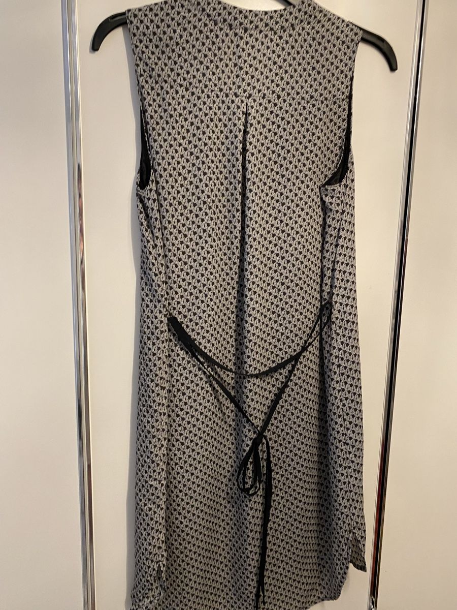 H&M Vestiti: Damen Kleid von H M Gr.36 – Usato da Pfungen venduto da Sheki56 2