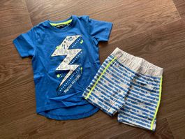 Kleiderset Jungs T-Shirt + Shorts Blue Seven, Grösse 116