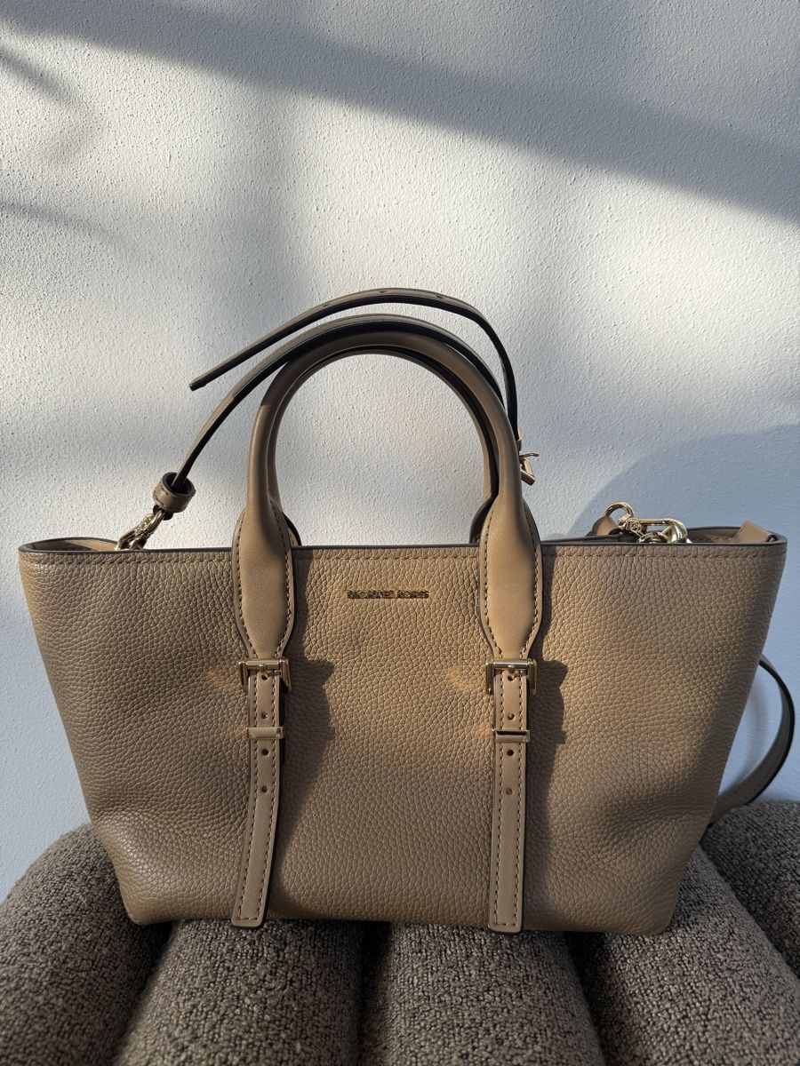 Michael Kors Sacs femmes: Michael Kors Tasche Braun – Neuf avec emballage d'origine à Kirchdorf BE par jsa_g