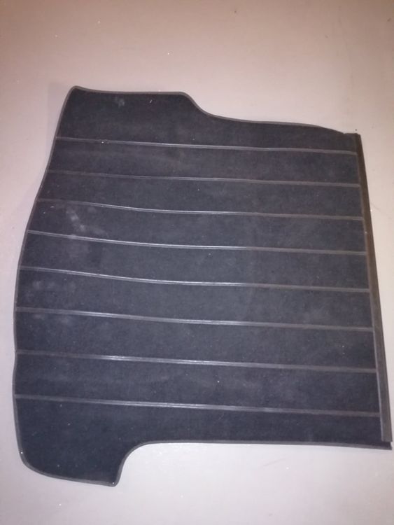 Passgenaute Matte Langer Radstand Laderaummatte Teppich Für VW T5 (langer Radstand) – Passgenaue Fußmatte Kastenwagen Laderaumteppich T5 Lang