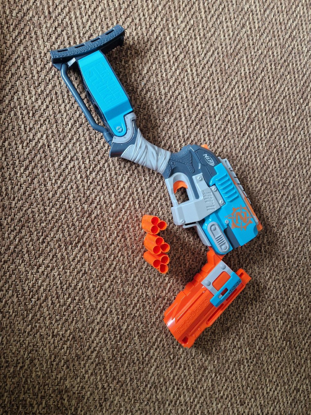 Nerf Spielzeuge: Nerfblaster SledgeFire – Gebraucht aus Küsnacht ZH von gro_p78d 1