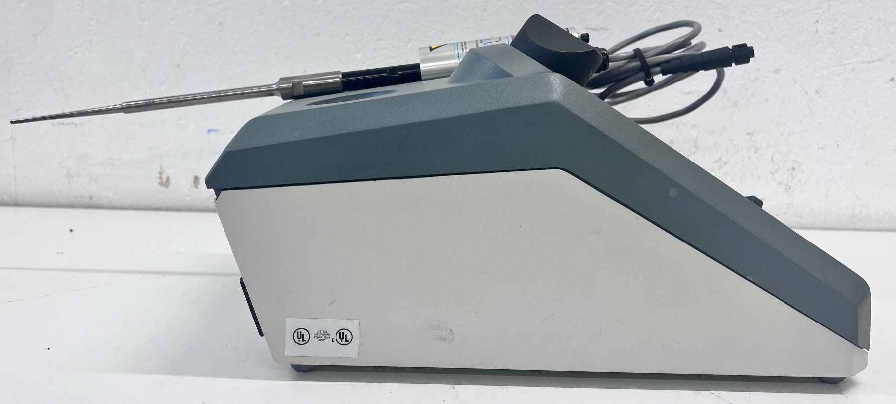 Accessori da laboratorio: Misonix XL-2000 Microson Ultrasonic Cell Disruptor – Usato da Niederdorf venduto da LeptonAG_Labor 1