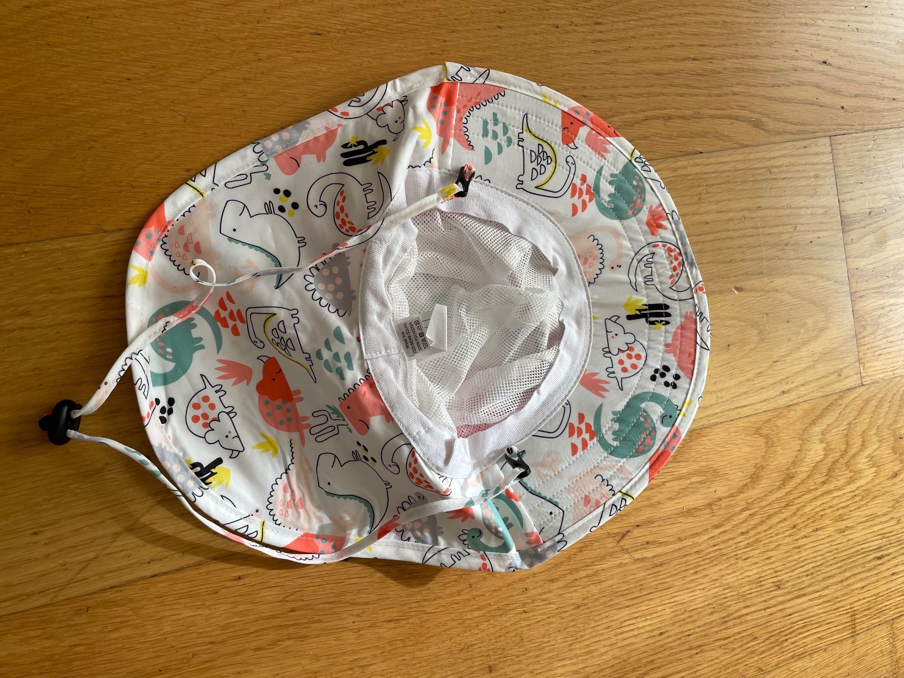 Sonstige Jungenkleidung: Sonnenhut mit Nackenschutz 48-52cm Gr.M – Neu und originalverpackt aus Zürich von OliviaBB 1