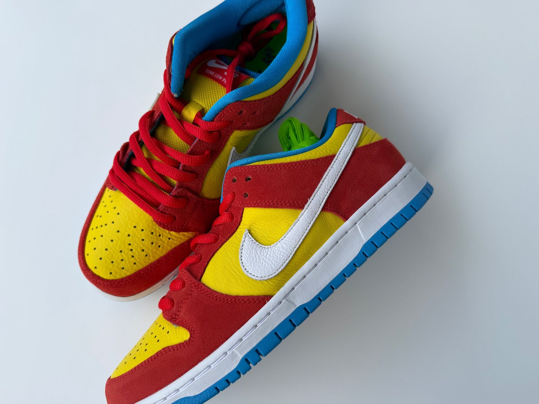 Nike Scarpe da uomo: Nike SB Dunk Low Pro Bart Simpson Sneakers Neu! – Nuovo (secondo la descrizione) da Luzern venduto da Cabriolet 4