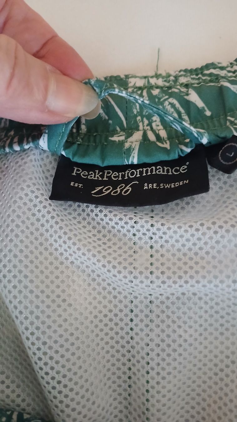 Costumi da bagno: PEAK PERFORMANCE HERREN BADEHOSE Gr. L – Usato da Villa Luganese venduto da luxlady 6