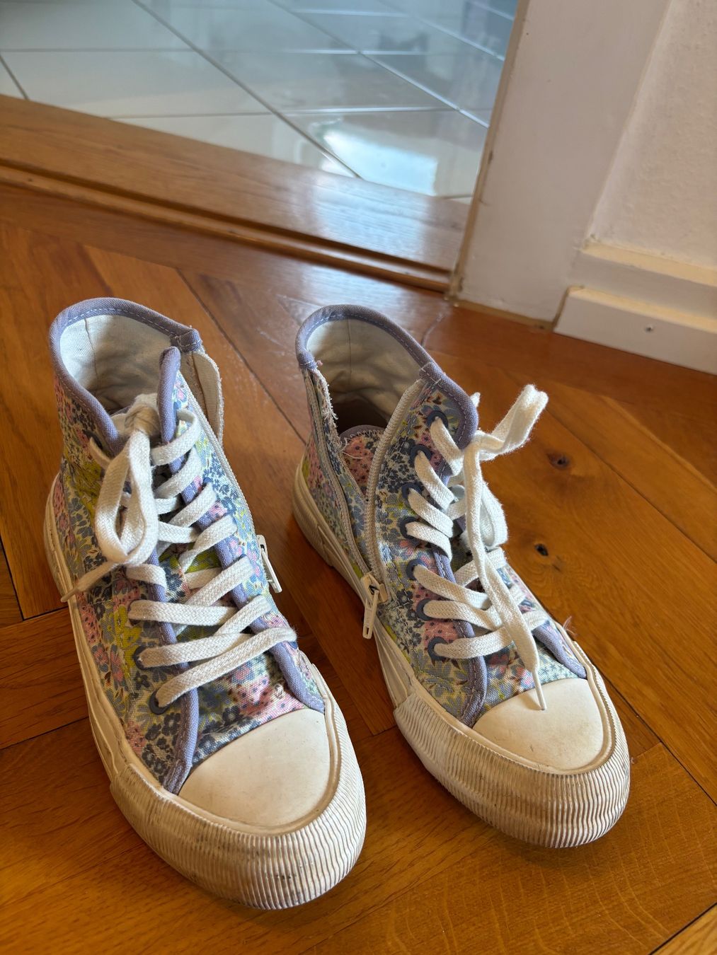 Zara Scarpe per ragazze: ZARA Schuhe Grösse 34 – Usato da Zürich venduto da Ksenia_RBR 2