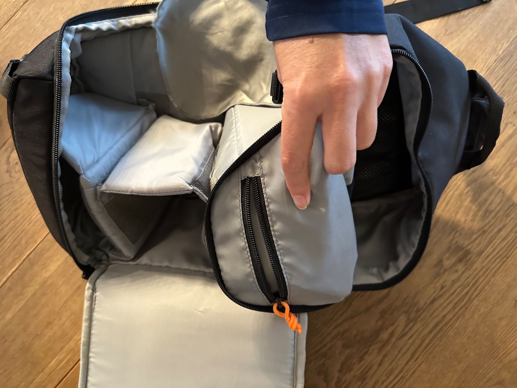 Lowepro Zaini: Lowepro Fotorucksack – Usato da Mauren venduto da SB1606 2