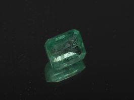 Natural Zambian Emerald 0.72ct Green - Incl. Certificate