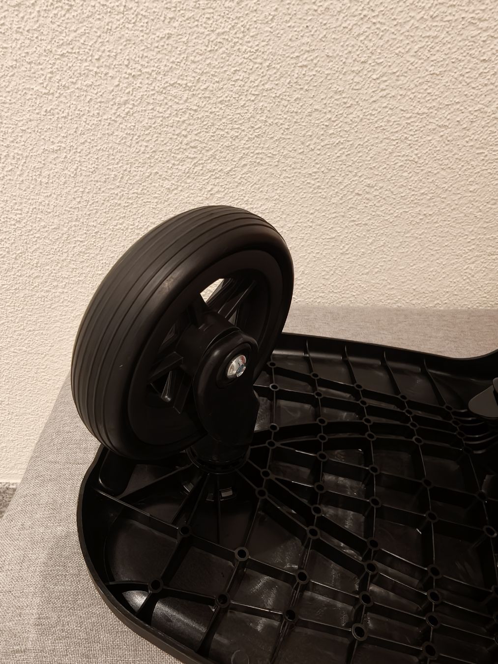 Kinderwagen Zubehör: Mitfahrbrett, Buggy Board Easywalker – Gebraucht aus Schindellegi von A.M.E. 1