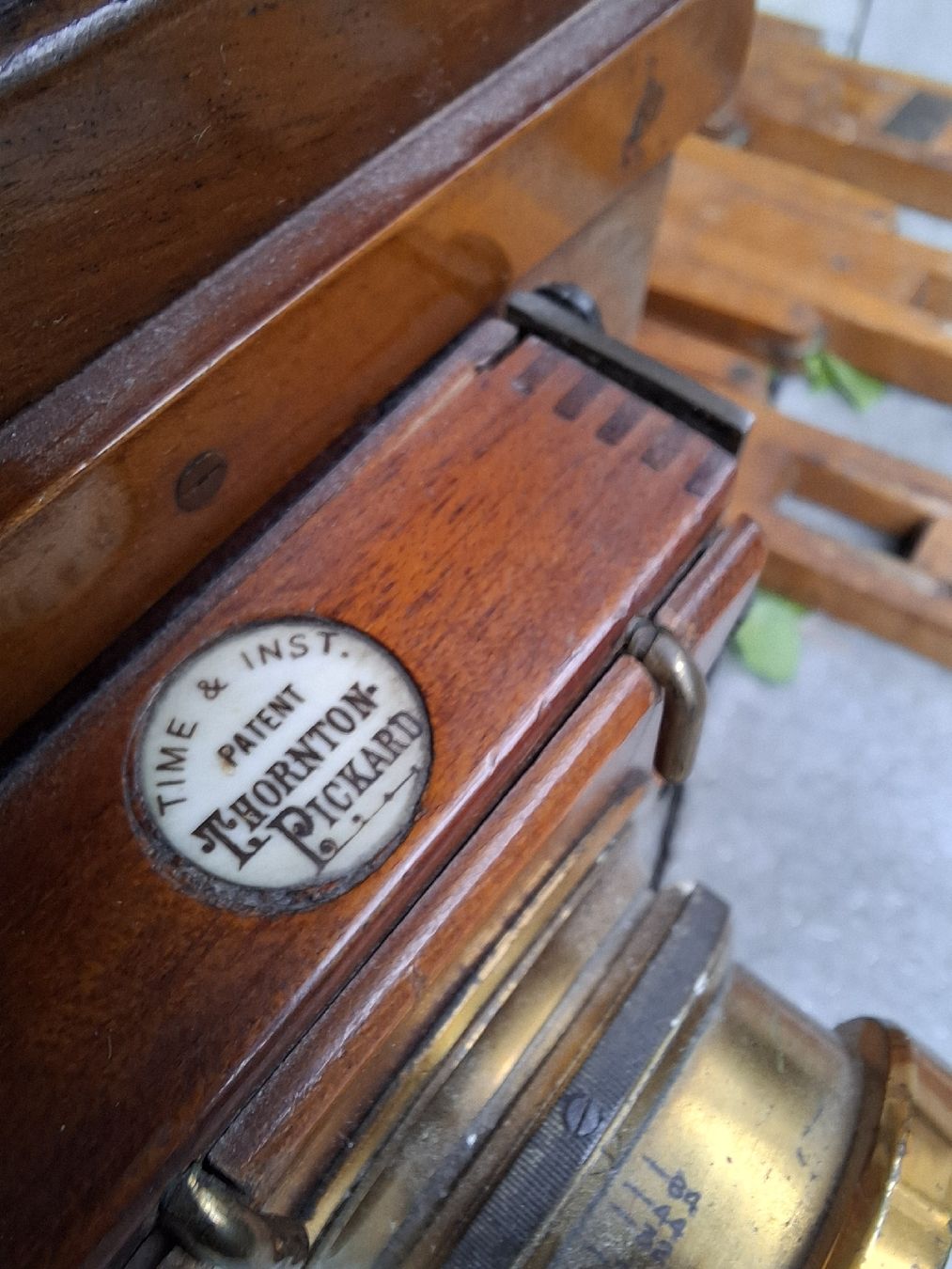 Fotocamera: Antike Thornton-Pickard Holz-Plattenkamera – Difettoso da Horw venduto da Supervannie 6