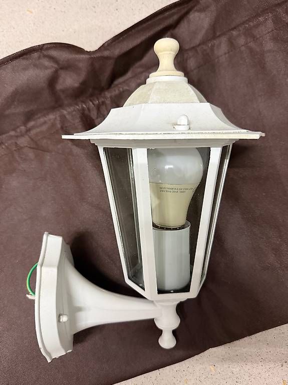 Lampade: Außenwandleuchte im Laternenstil – Usato da Wollerau venduto da elefteraki 1