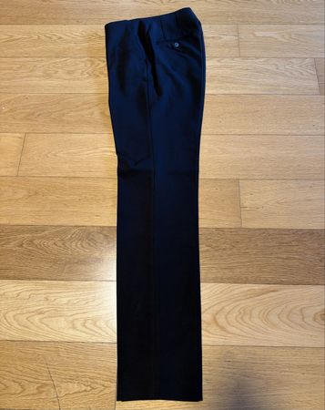Pantalon neuf taille 34