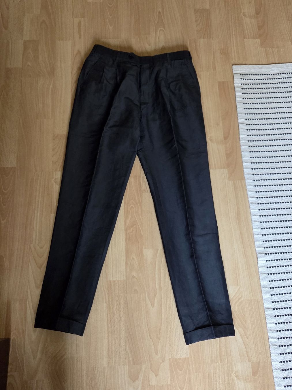 Pantaloni: pantalon Hermès en soie et lin – Usato da Biel/Bienne venduto da Totalkelly 2