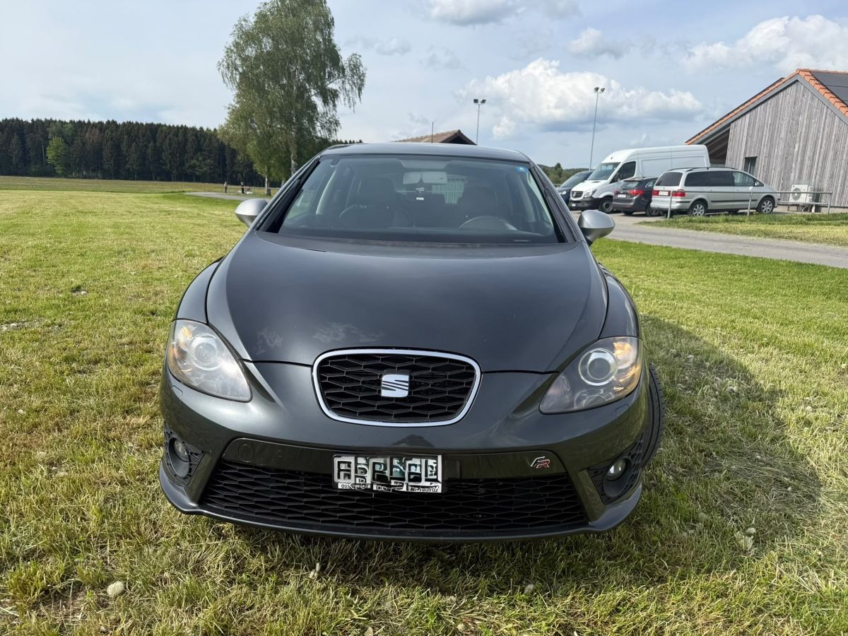 Seat Autos: Seat Leon 2.0 R – Gebraucht aus Pringy von bigrexy
