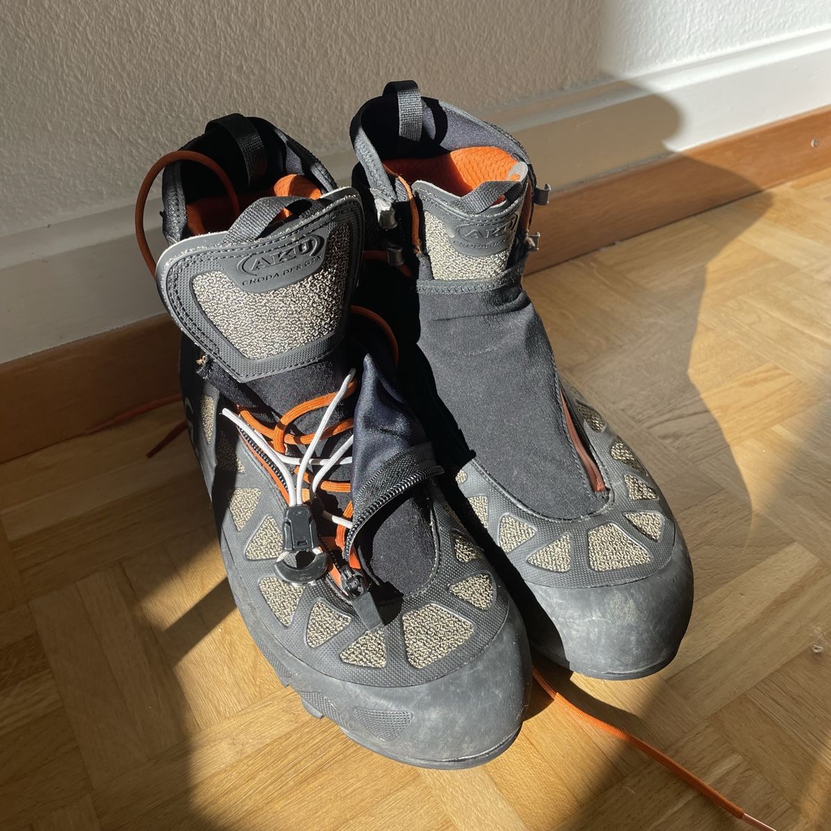 Aku Scarpe da uomo: Aku Bergschuh / Wanderschuh Croda Dfs GTX goretex – Nuovo (secondo la descrizione) da Zürich venduto da lid_h2lm 2