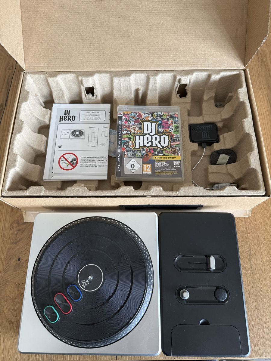 Jeux: Dj hero  – Neuf (Voir description) à Cudrefin par tan_69wy 1