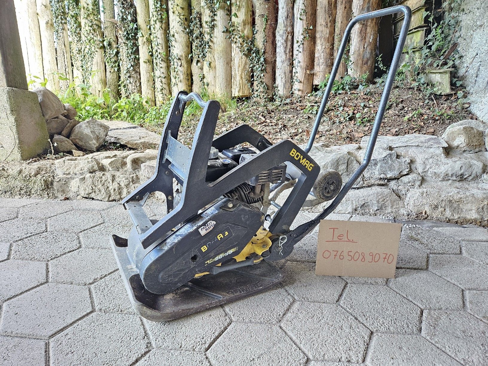 Bomag Alle Maschinen: Vibroplatte 95kg 1 Tag mieten – Gebraucht aus Ebertswil von Bolomotos