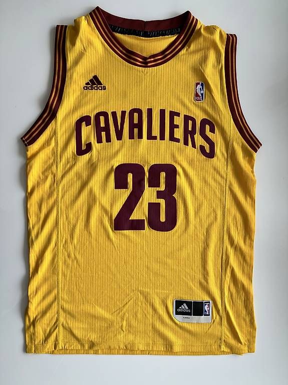 Adidas Canottiere & Pantaloni: KOSTENLOS VERSAND/ Basketballjersey – Nuovo (secondo la descrizione) da Davos Platz venduto da Davos.SB 2