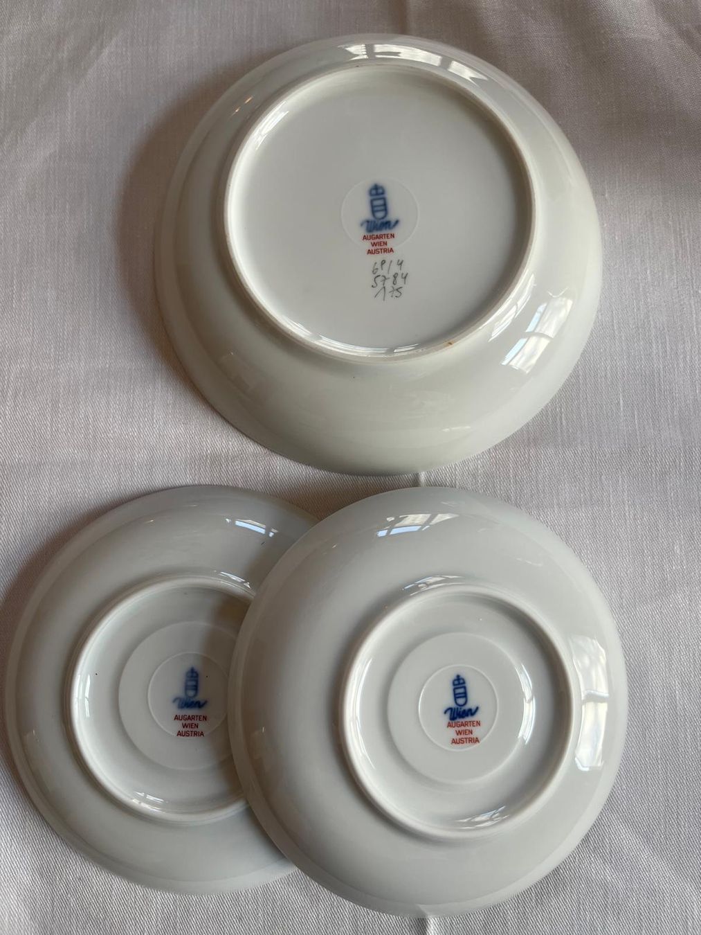 Set di piatti: Augarten Wien Set – Nuovo (secondo la descrizione) da Basel venduto da thr_5wxq 3