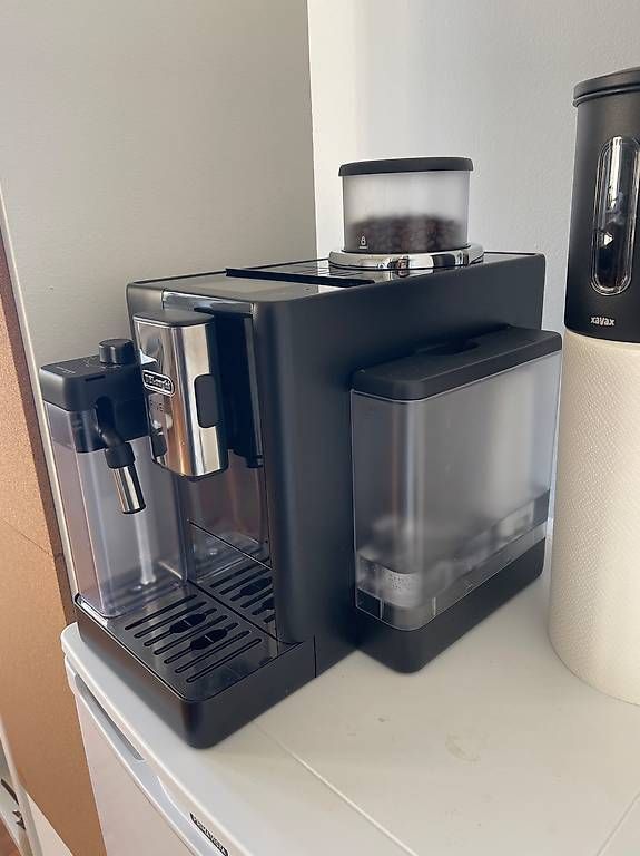 Kaffeemaschinen & Espressomaschinen: DéLonghi Rivelia – Gebraucht aus Bern von san_2dqh 1