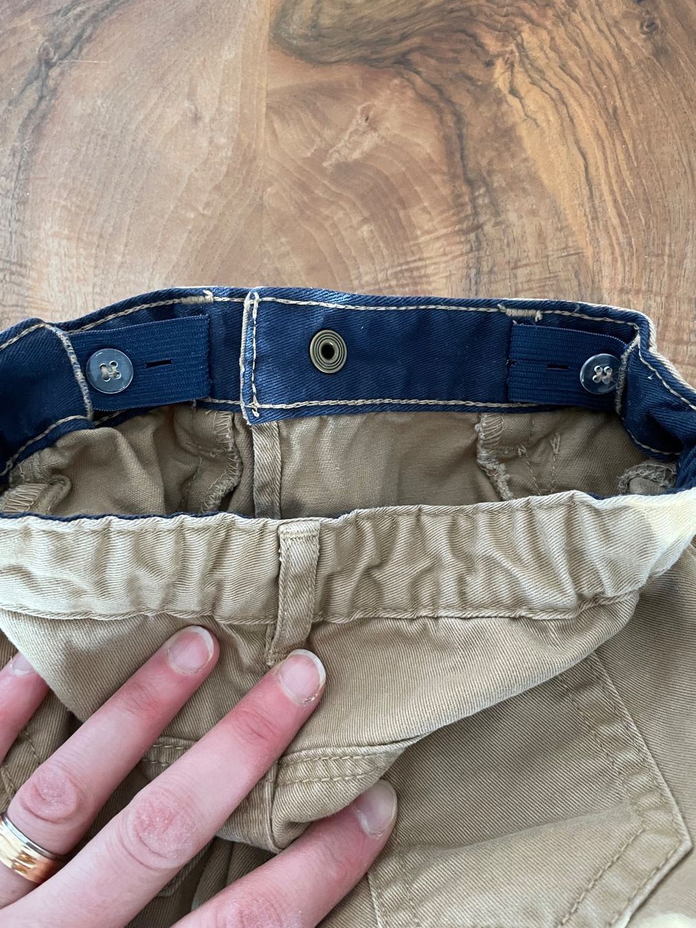 H&M Pantaloni: Hose, Grösse 80 von H&M – Nuovo (secondo la descrizione) da Haslen AI venduto da s176 3