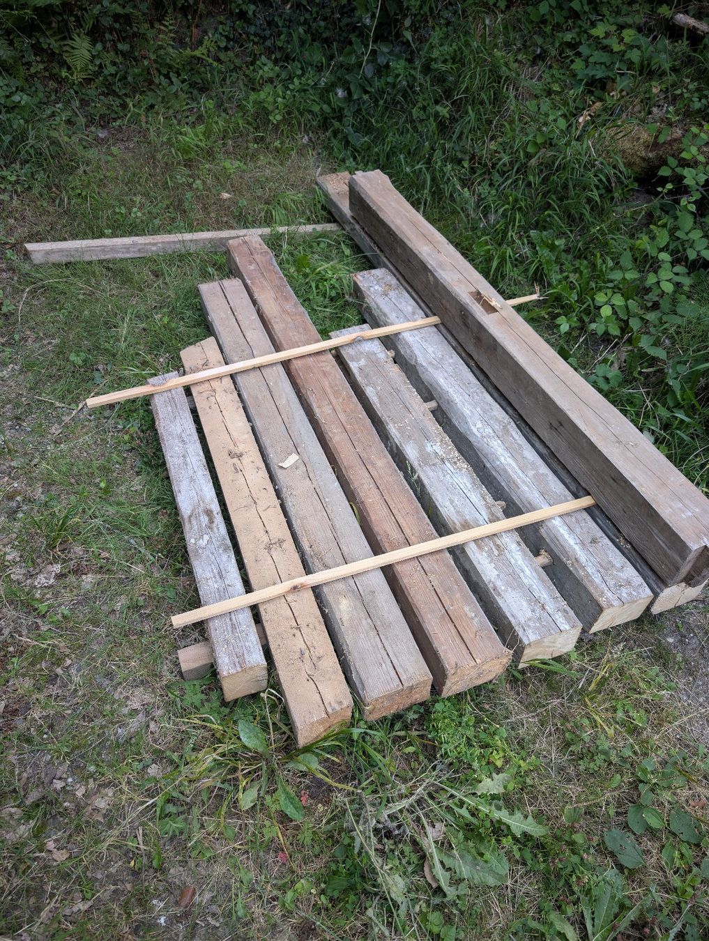 Holzartikel: Rustikale Altholbalken – Gebraucht aus Schlatt TG von _holzdesignbbq 6