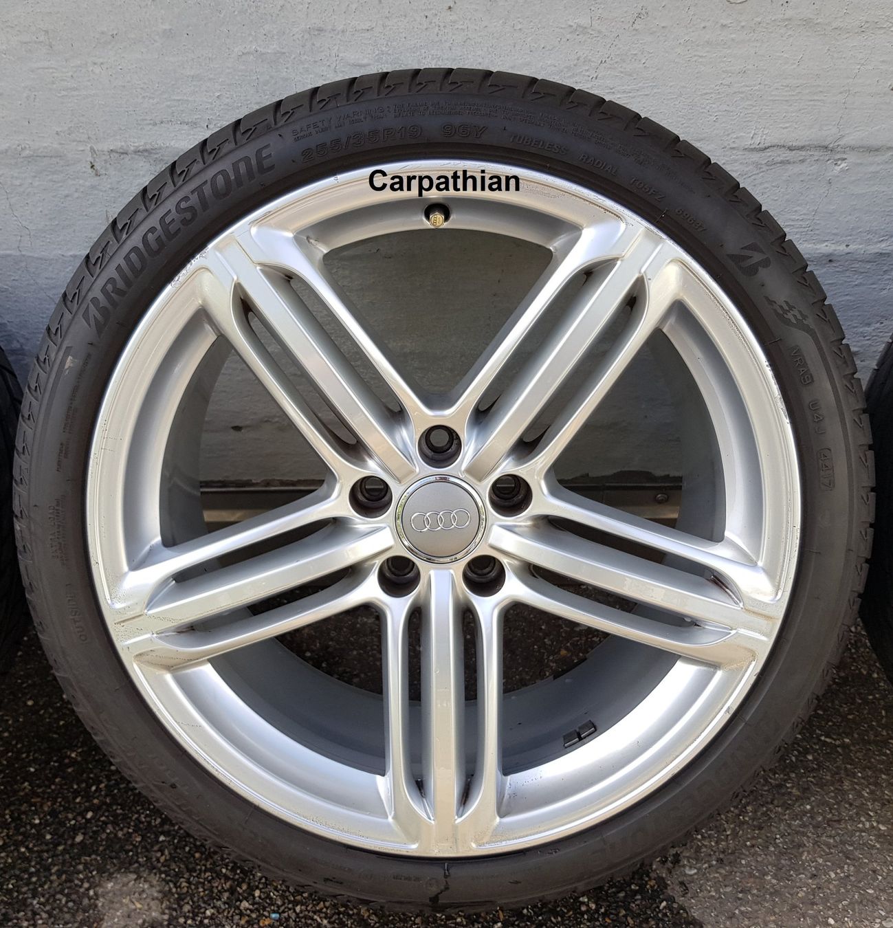 Audi Pneumatici & Ruote complete: ORIGINAL Audi A4 Kompletträder 19" **TOP ANGEBOT** – Usato da Unterlunkhofen venduto da Carpathian 3