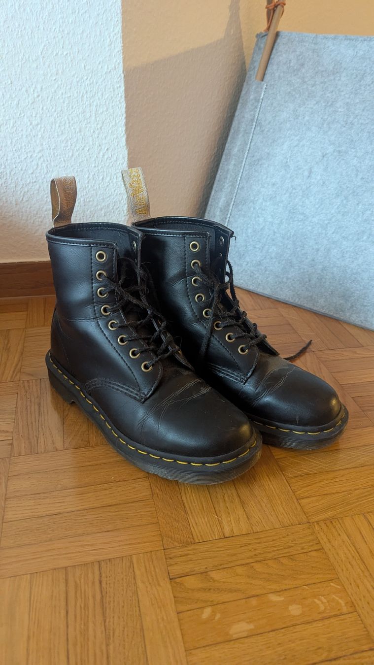 Dr. Martens Scarpe da donna: Doc Martens Airwair  – Usato da Morges venduto da mai_bj58 1