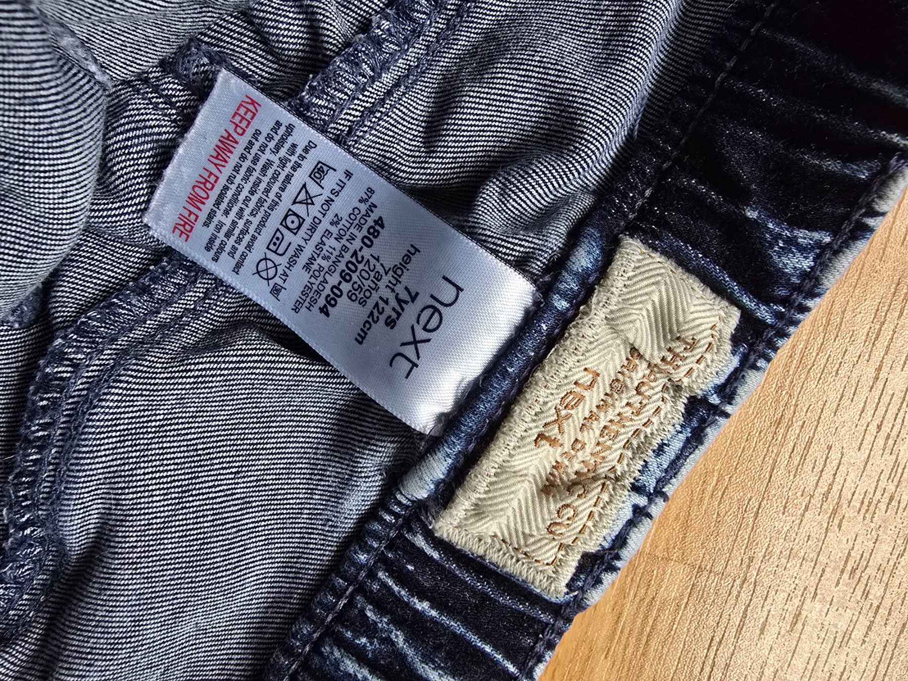 Pantaloni: Jeans Gr. 122 – Usato da Büttikon AG venduto da Amineah 1