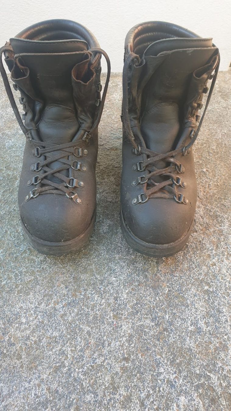 Meindl Scarpe da uomo: *** WANDER SCHUHE Mendl 44 *** – Nuovo (secondo la descrizione) da S. Nazzaro venduto da biofa1958