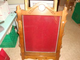 Antiker Schützenrahmen mit Gewehre Motiv, Holz, Top! Vitrine