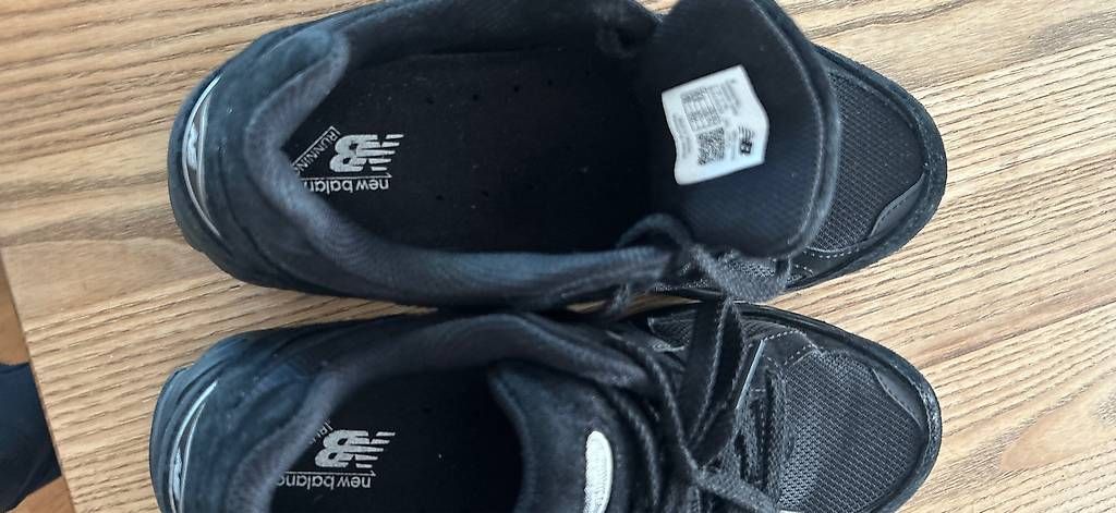 Scarpe da uomo: New Balance 2002R – Usato da Bülach venduto da Snoppy15 1