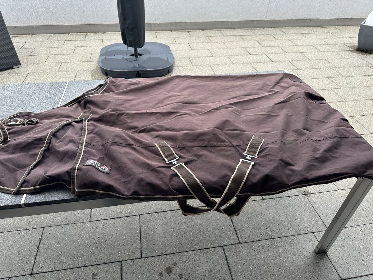 Decken: Pferdedecke – Gebraucht aus Pfäffikon ZH von