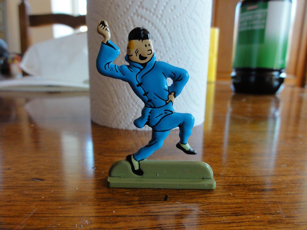Buste Tintin Lotus Bleu En Résine - Signé R.G. MOULINART - Collection