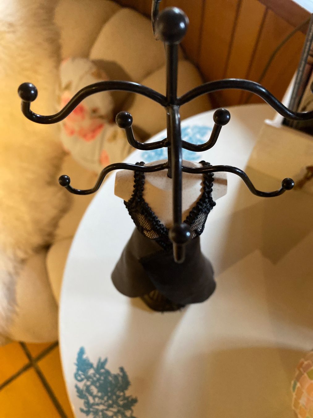 Portagioie: SCHMUCKSTÄNDER-PUPPE-VINTAGE – Nuovo (secondo la descrizione) da Meienried venduto da ManuelaBoutique 3
