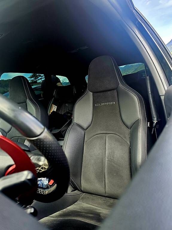Automobili: SEAT LEON ST 300 4drive – Usato da Collombey venduto da pat_q9nc 3