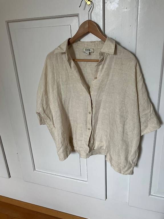 Blusen: COS Oversized Leinenhemd  – Gebraucht aus Bern von ani_k8vn