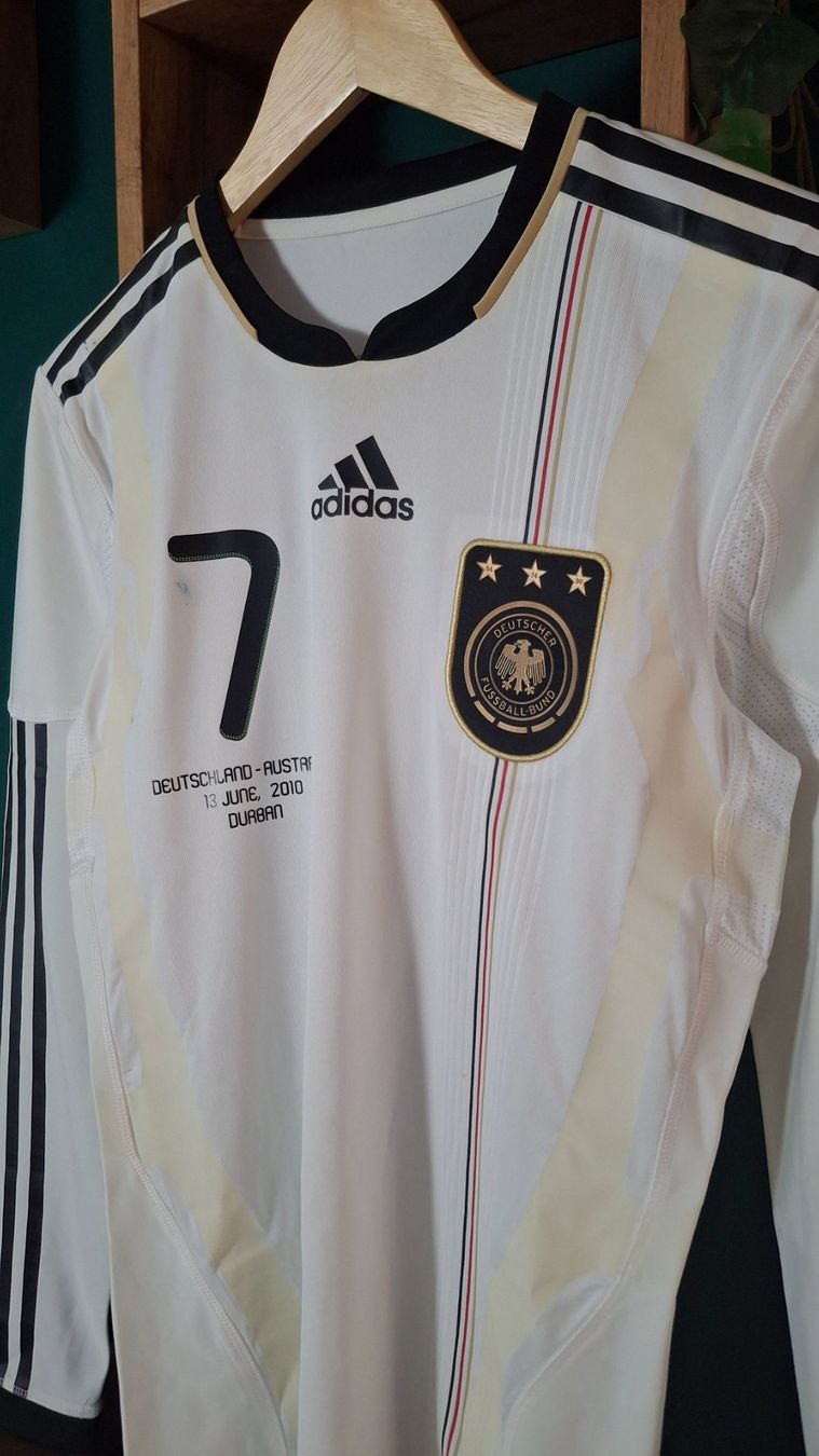 DFB Leibchen & Hosen: Allemagne Maschaft world cup 2010 player version techfit – Gebraucht aus Yverdon-les-Bains von flo_8fgr 1