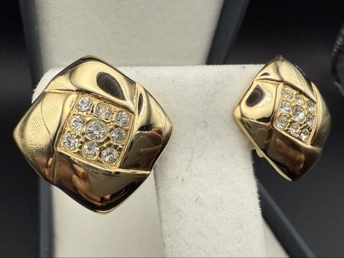Orecchini pendenti & Orecchini a lobo: Goldfarbe Vintage Ohrringe mit Strass – Usato da Lamone venduto da LaCantinaMagica 3