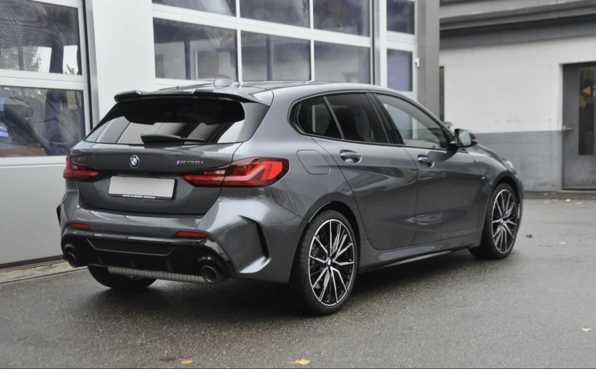 BMW Automobili: BMW M135i xDrive 2020 – Usato da Olten venduto da Laumo112 1