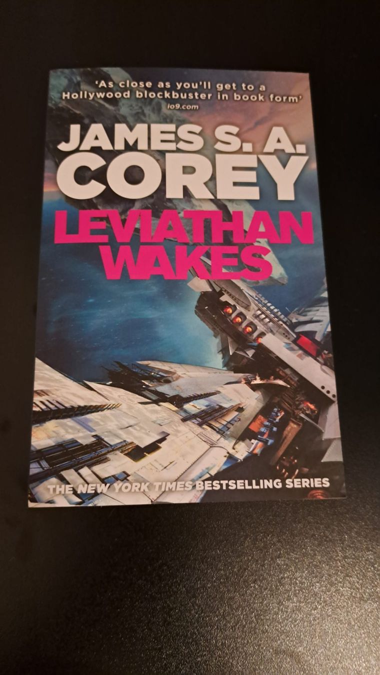Bücher: Leviathan Wakes von James S.A. Corey – Neu (gemäss Beschreibung) aus Waltenschwil von Catlady