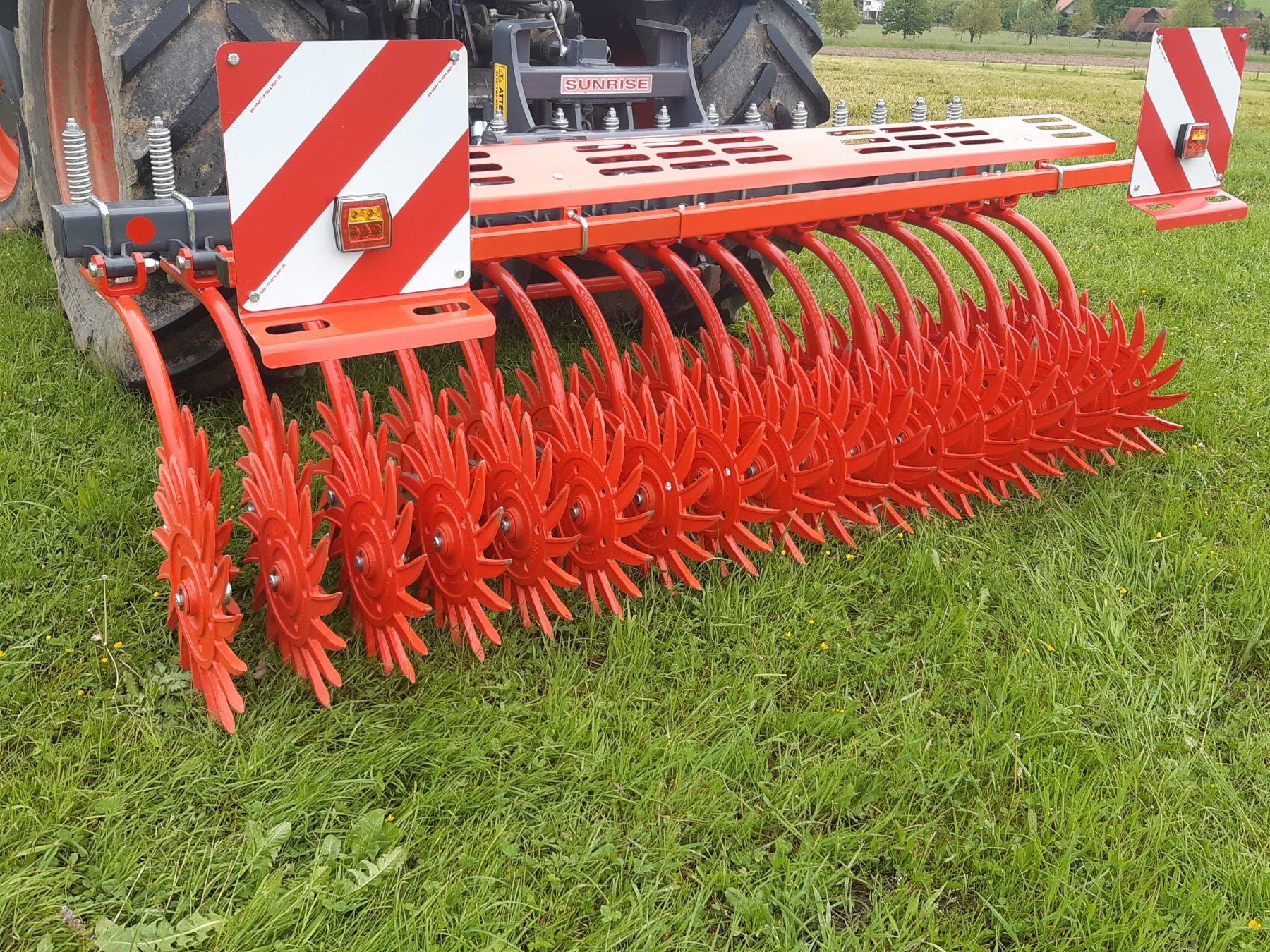Traktoren: 3m Madara Rotorhacke – Neu (gemäss Beschreibung) aus Grosswangen von claas-jaguar