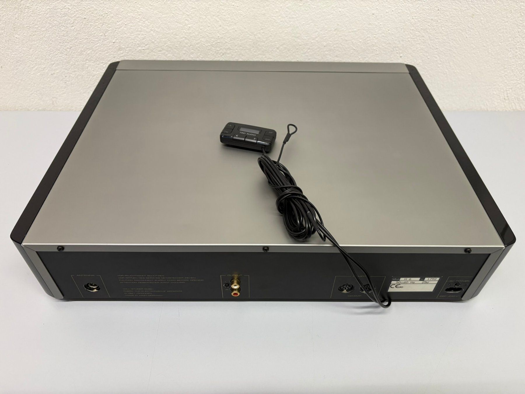 Revox Lettore multimediale & Streamer: Revox H6 FM Tuner mit DAB Adapter – Usato da Hochdorf venduto da av-electronics 5