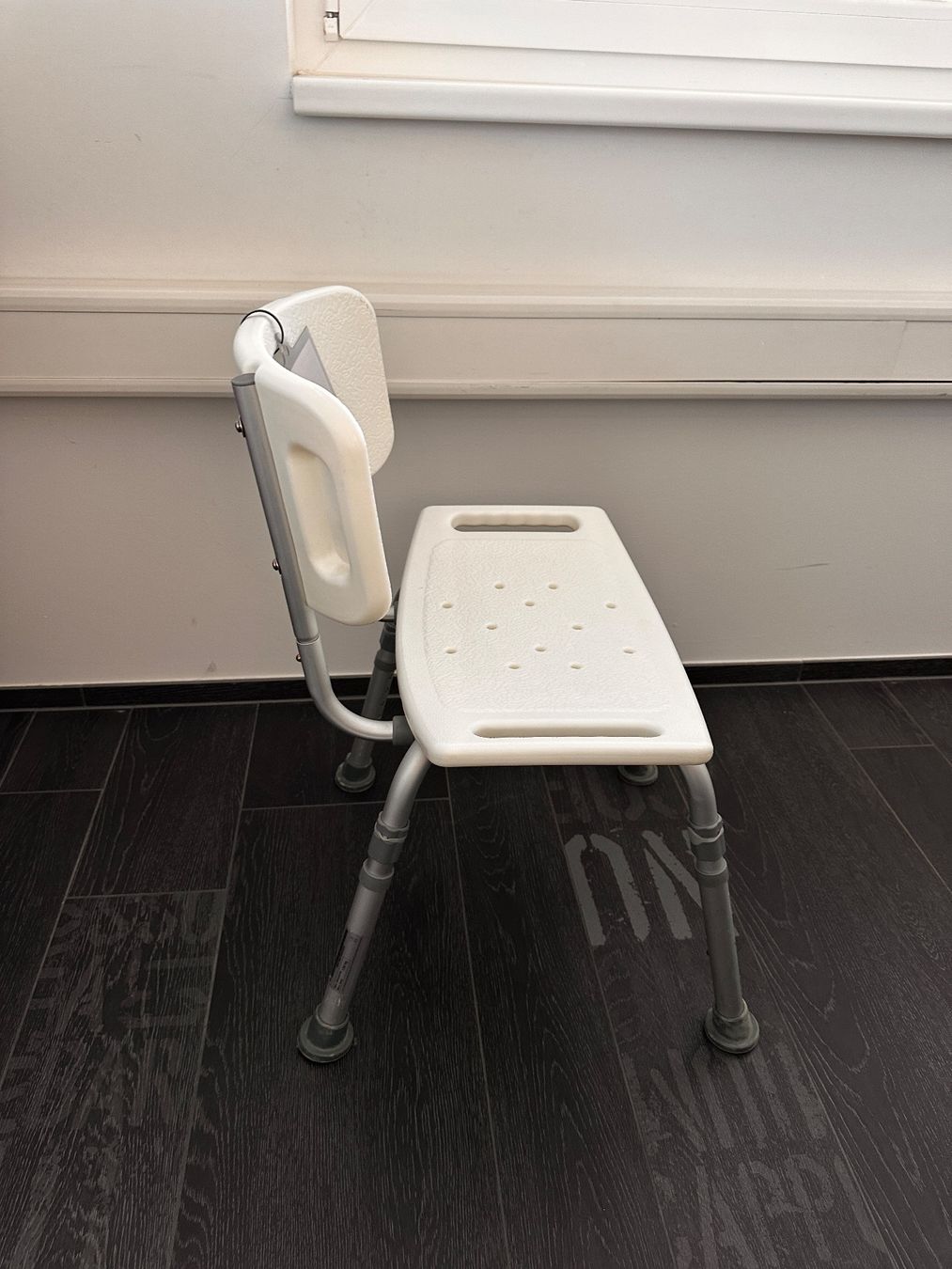 Hocker: Duschhocker Duro – Gebraucht aus Oberwil-Lieli von careproduct 1