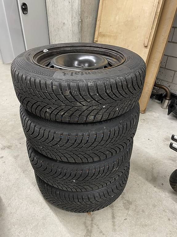 Pneumatici & Ruote complete: Winterräder Opel Crossland X – Usato da Oberrohrdorf venduto da nuba78