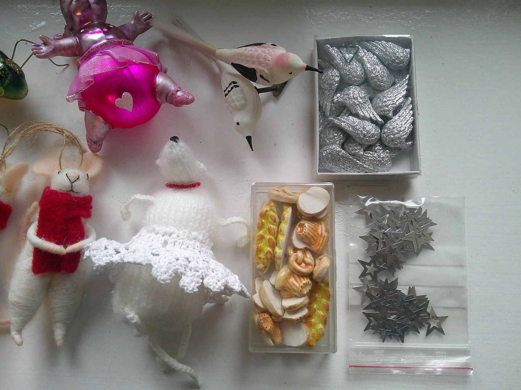 Tutte le decorazioni: Weihnachtsbaumschmuck Dekomaterial – Usato da Duggingen venduto da NostalgieTrend 2