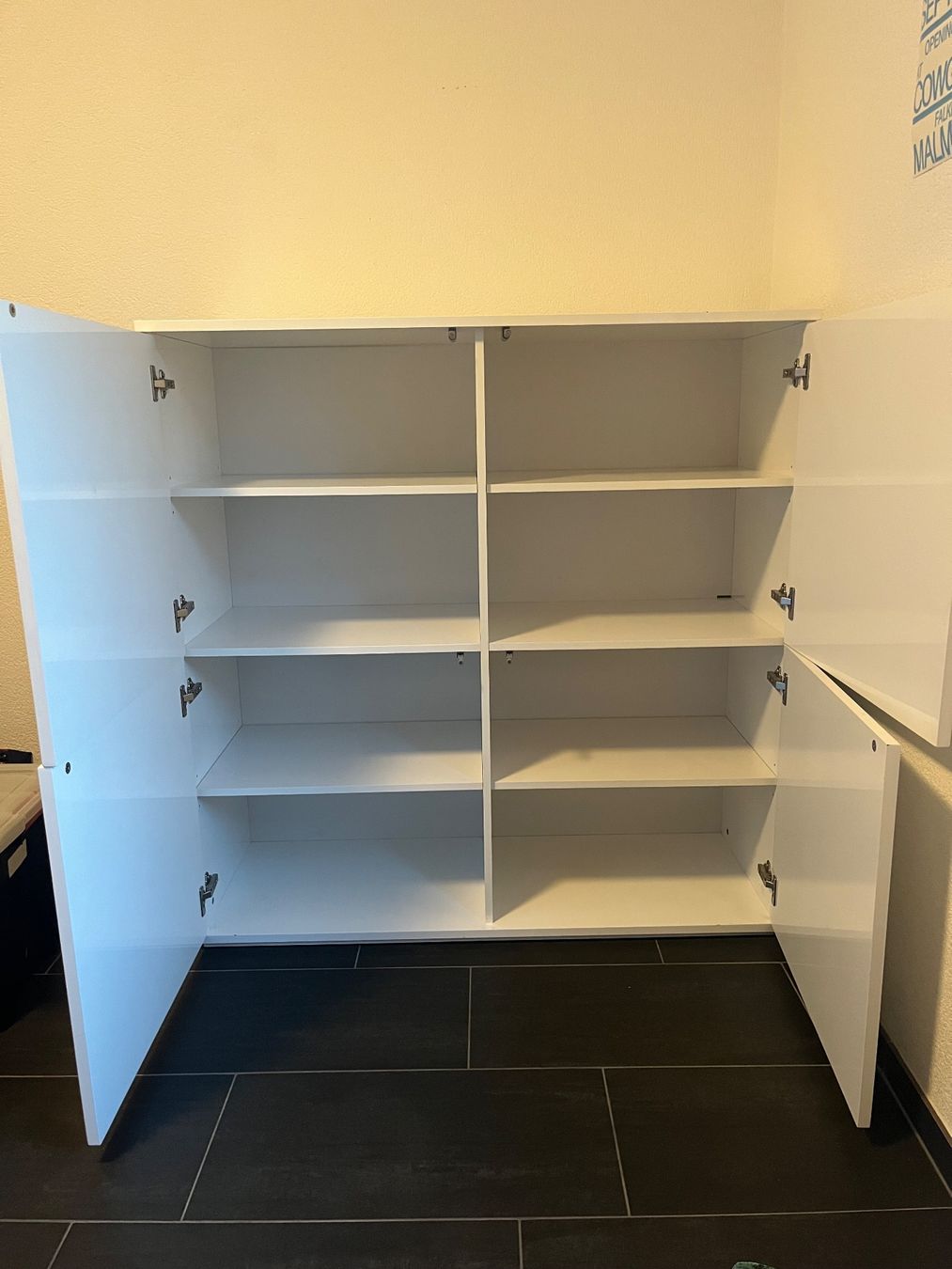 Armadi: Weisser Schrank – Usato da Zürich venduto da sof_gx2f 1